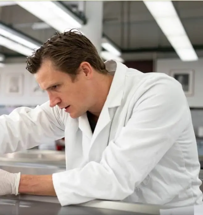 Wouter Lambermont, De Zwermmeester - Imker in Beuningen